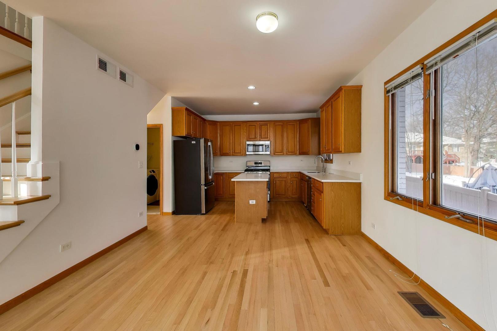 16W234 91st Street, Burr Ridge, IL 60527