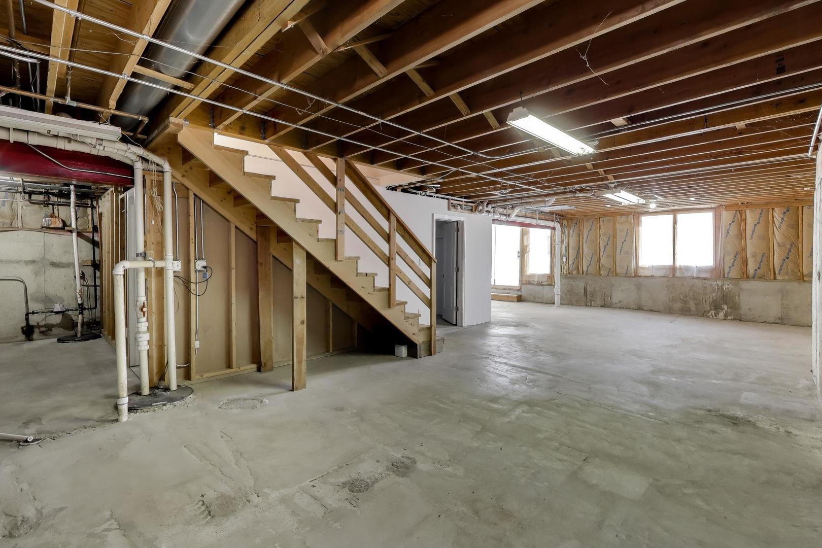 16W234 91st Street, Burr Ridge, IL 60527