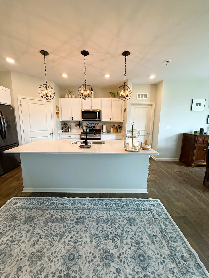 6323 Aspen Lane, Wonder Lake, IL 60097