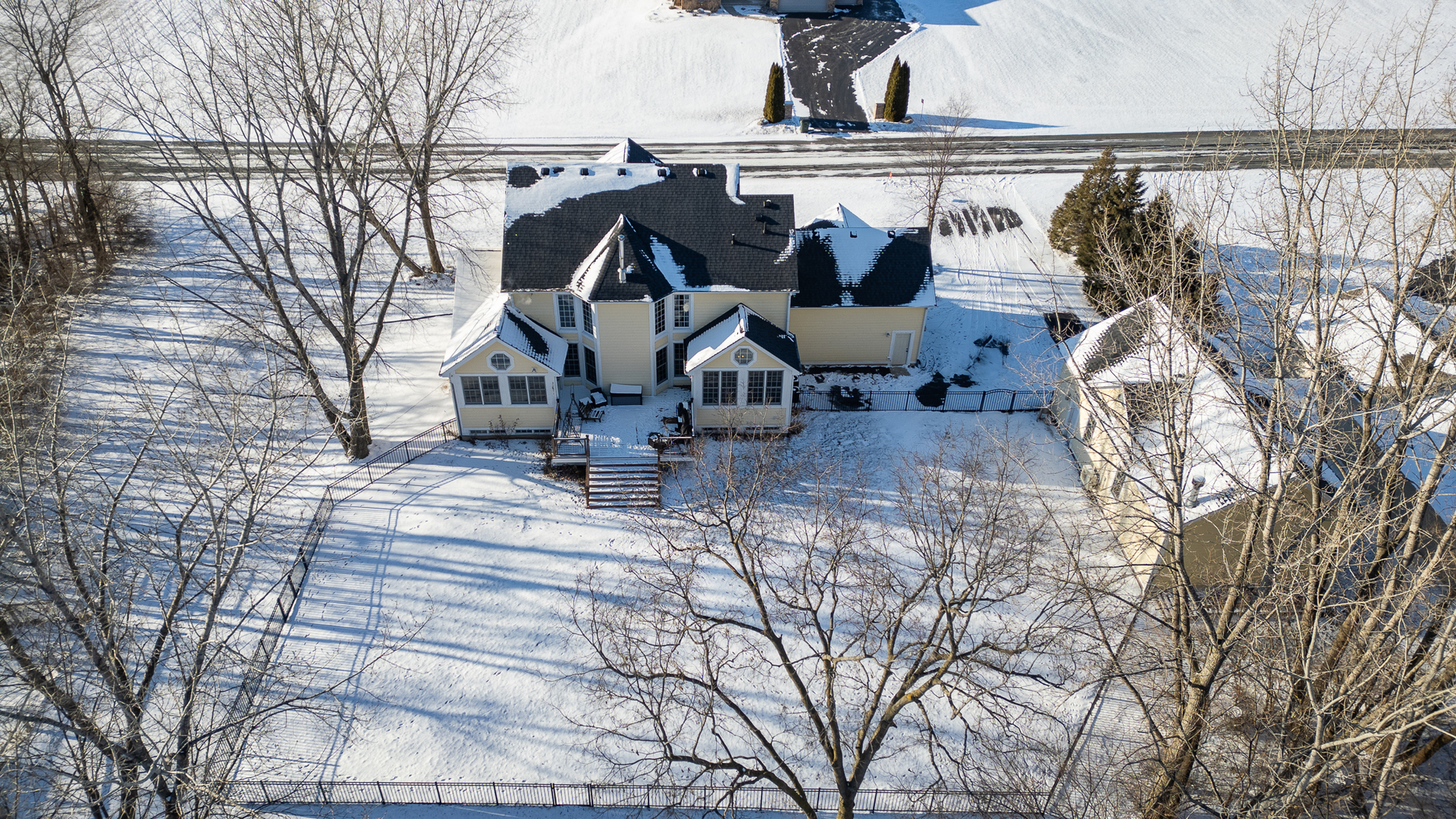 115 Belle Rive Drive, Millington, IL 60537