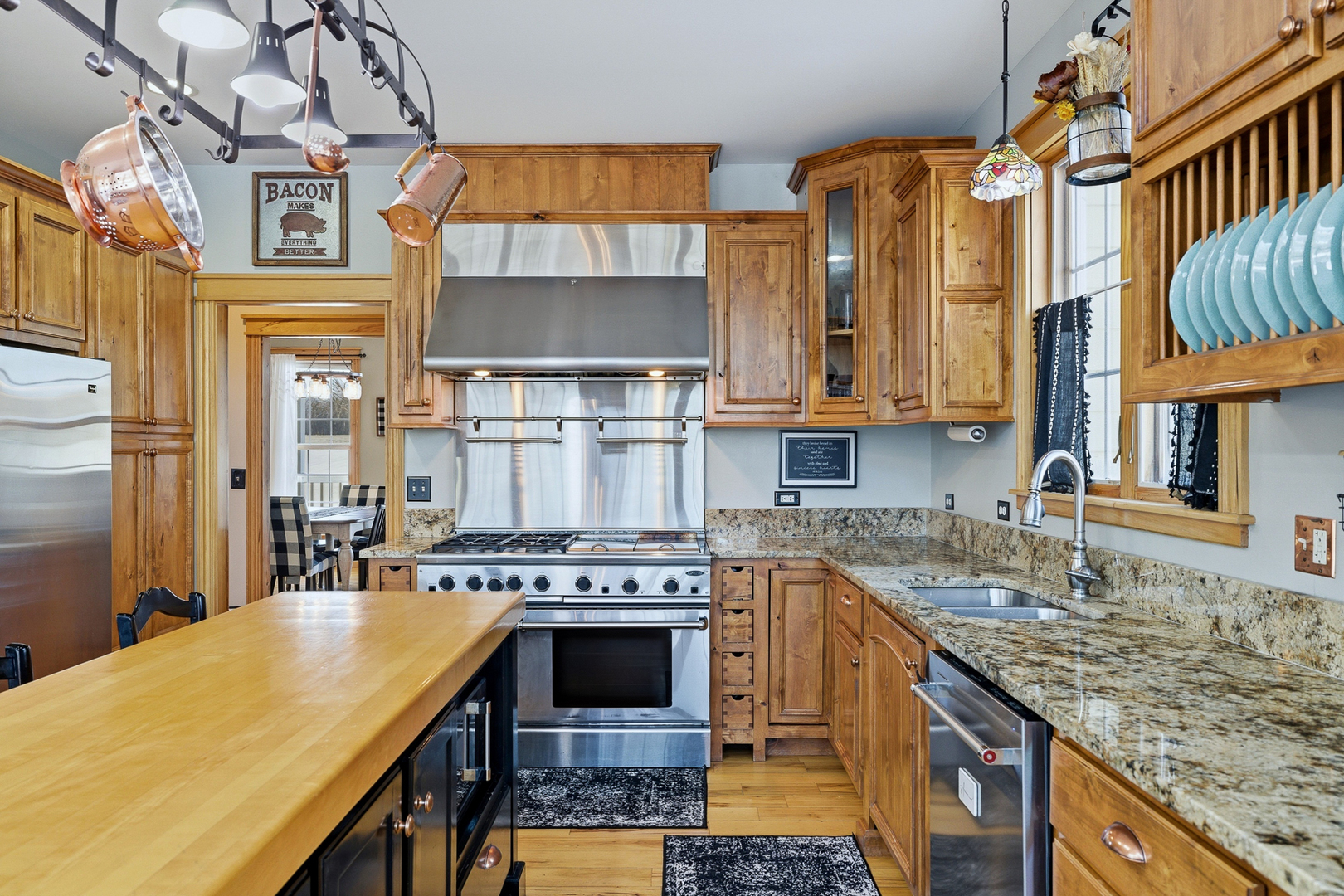 115 Belle Rive Drive, Millington, IL 60537