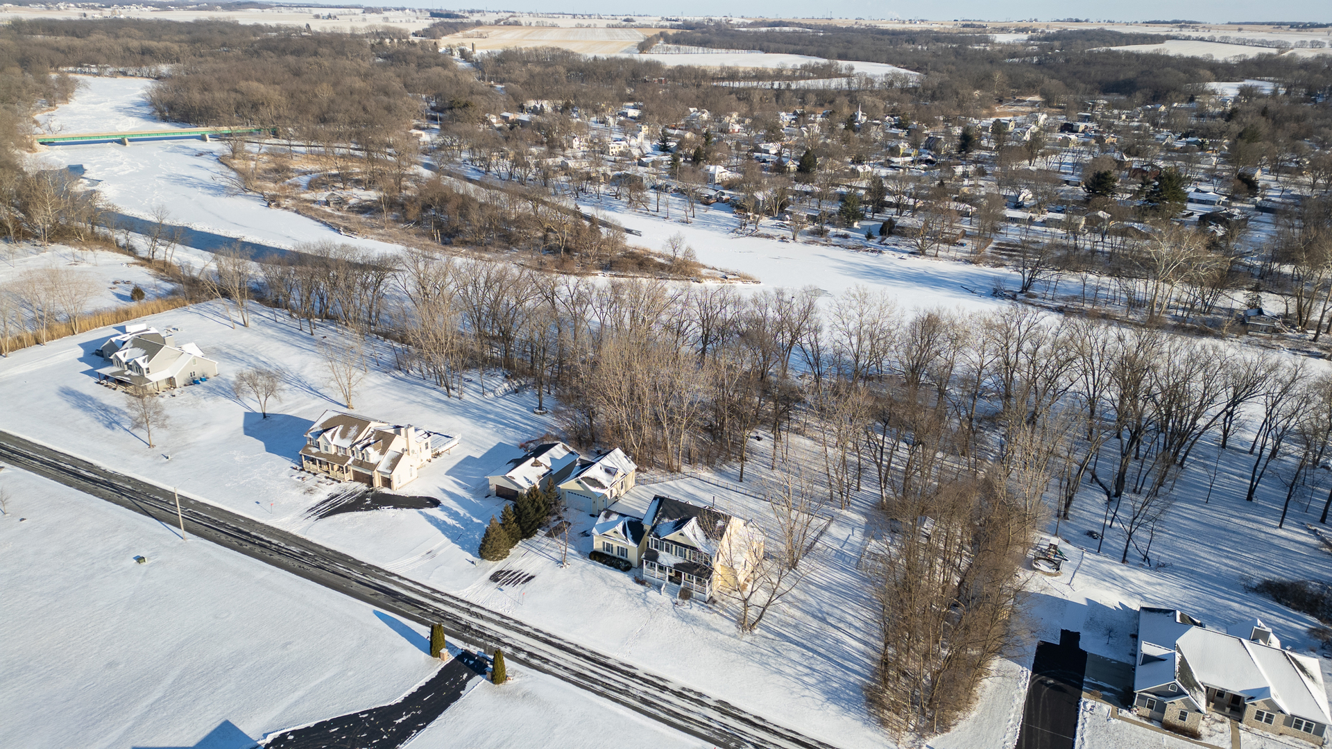 115 Belle Rive Drive, Millington, IL 60537