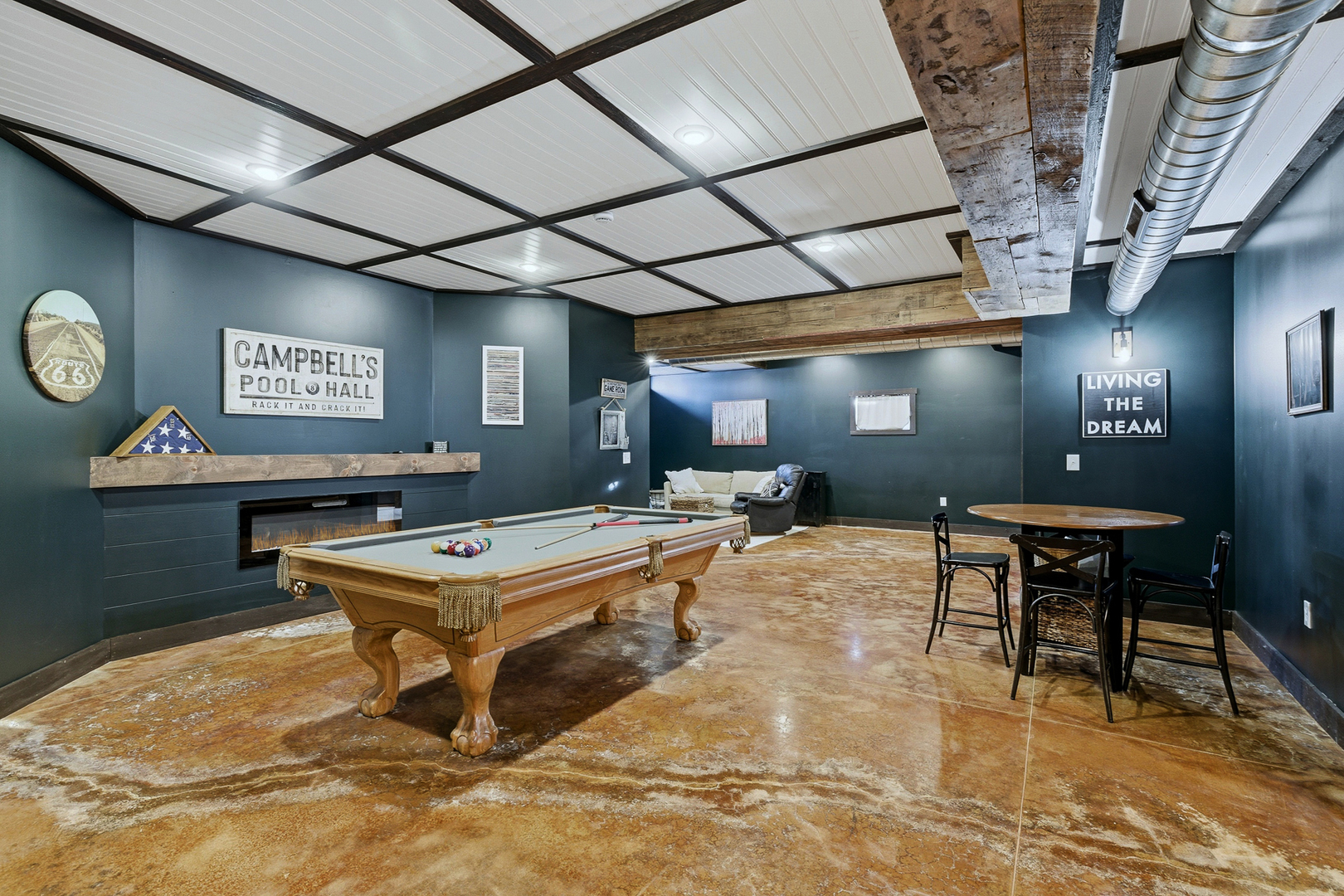 115 Belle Rive Drive, Millington, IL 60537