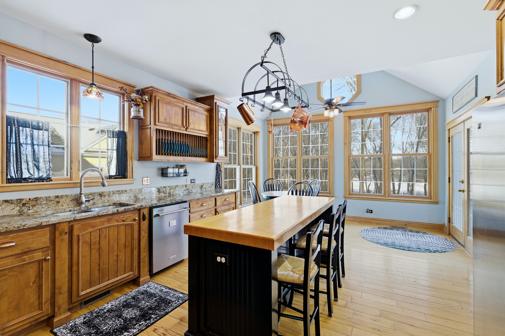 115 Belle Rive Drive, Millington, IL 60537