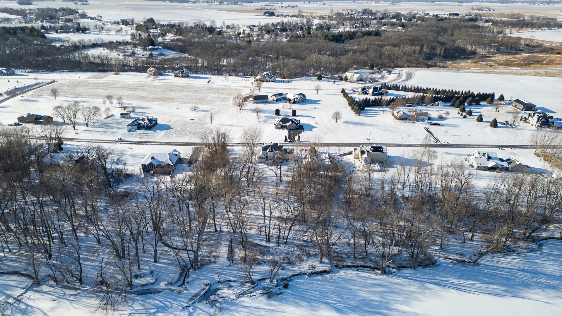 115 Belle Rive Drive, Millington, IL 60537