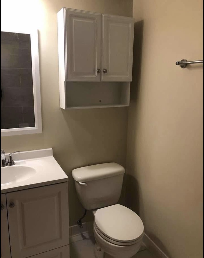 1125 Pleasant Run Drive #807, Wheeling, IL 60090