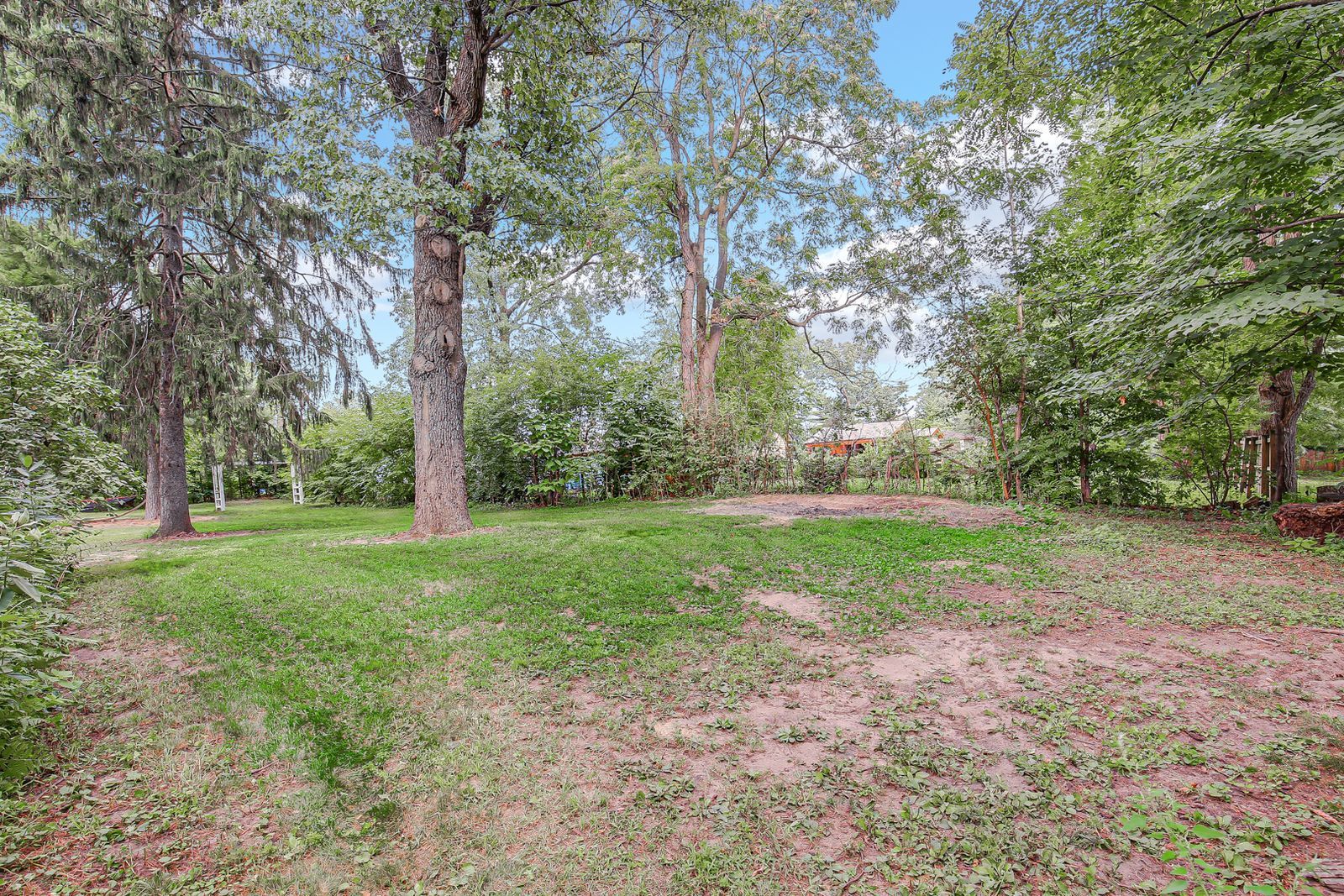 2201 Thornton Lansing Road, Lansing, IL 60438