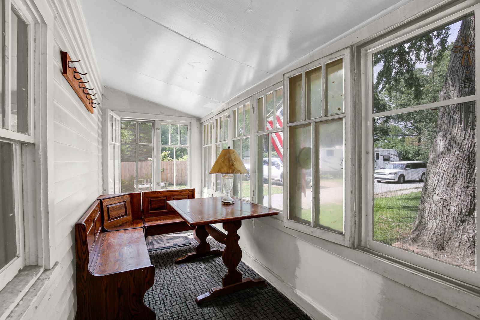 2201 Thornton Lansing Road, Lansing, IL 60438