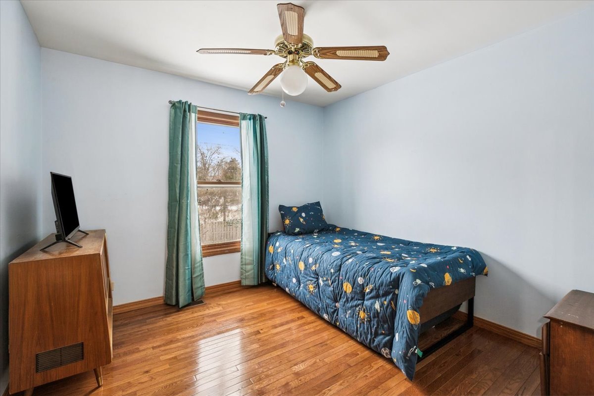 275 N Fiore Parkway, Vernon Hills, IL 60061