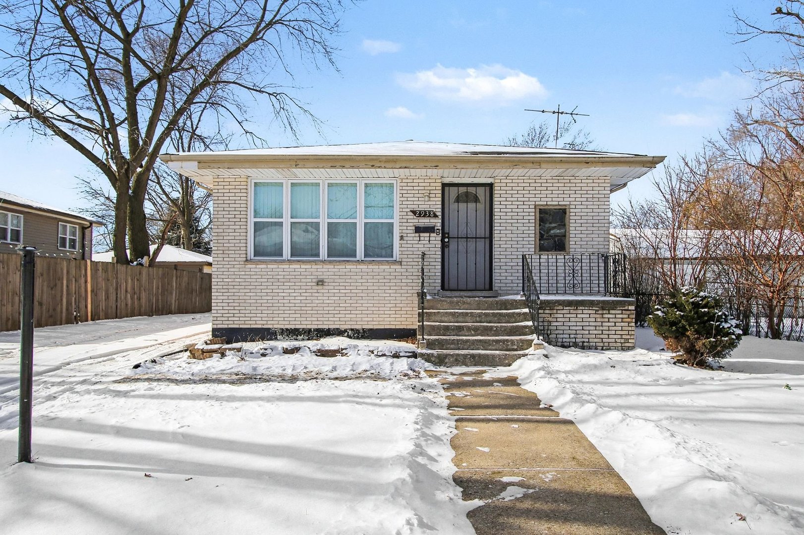 2938 173rd Place, Lansing, IL 60438
