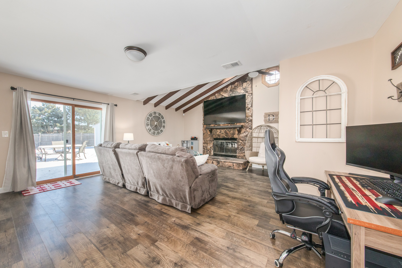 19953 S Graceland Lane, Frankfort, IL 60423