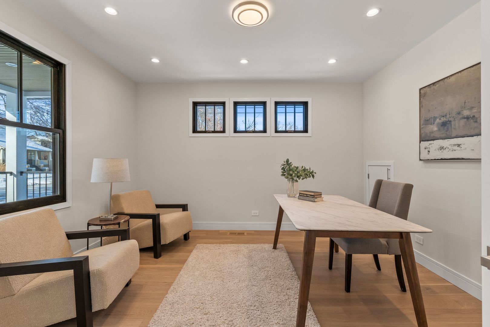 415 N Haddow Avenue, Arlington Heights, IL 60004