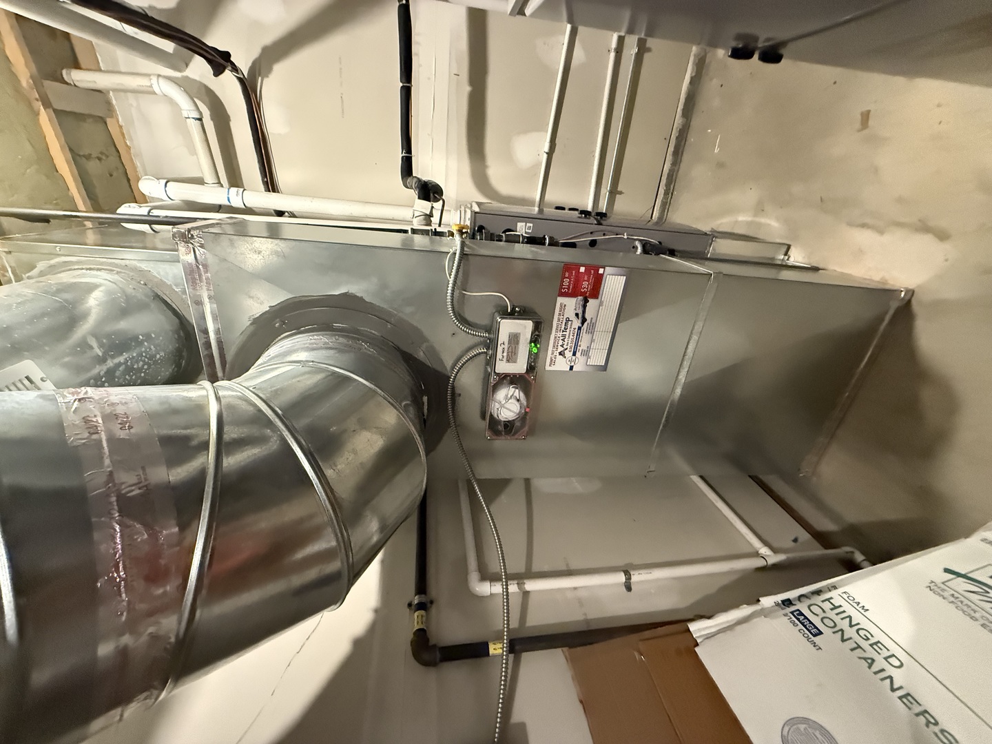 11 S Madison Street, Oswego, IL 60543