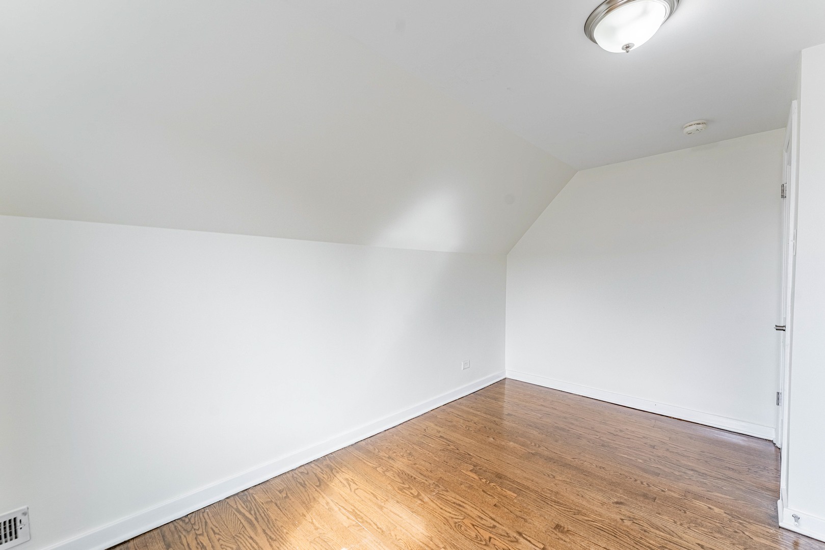 2817 Maple Avenue, Berwyn, IL 60402