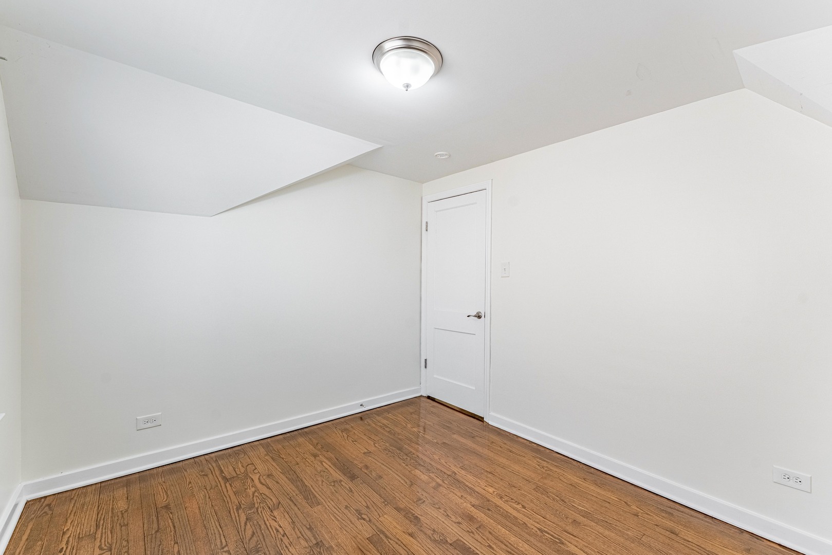 2817 Maple Avenue, Berwyn, IL 60402