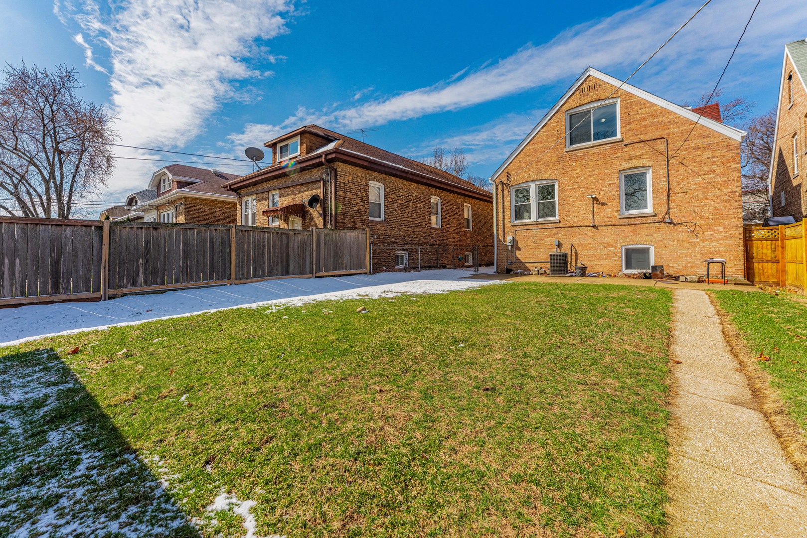 2817 Maple Avenue, Berwyn, IL 60402