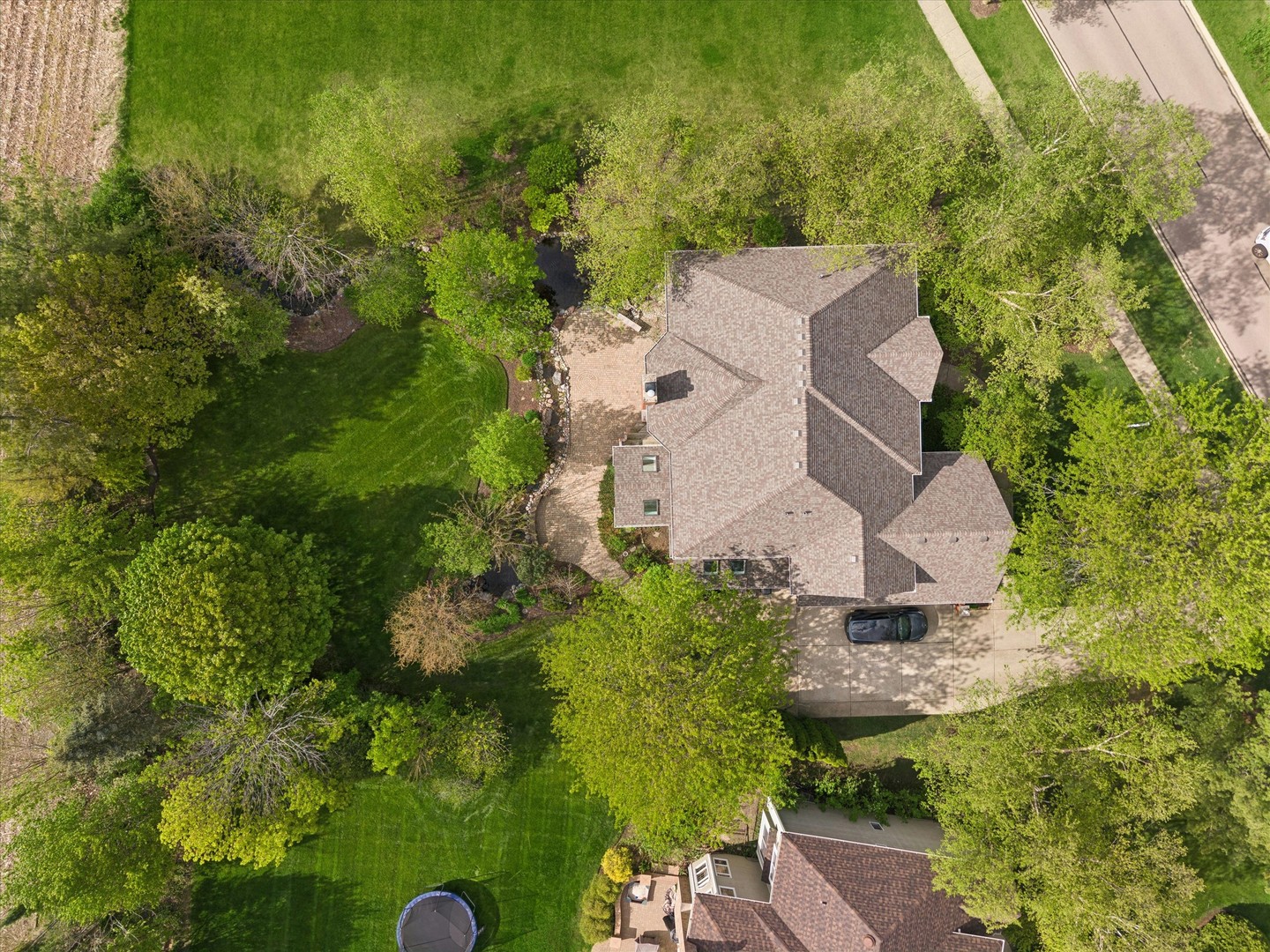653 Limestone Drive, Batavia, IL 60510