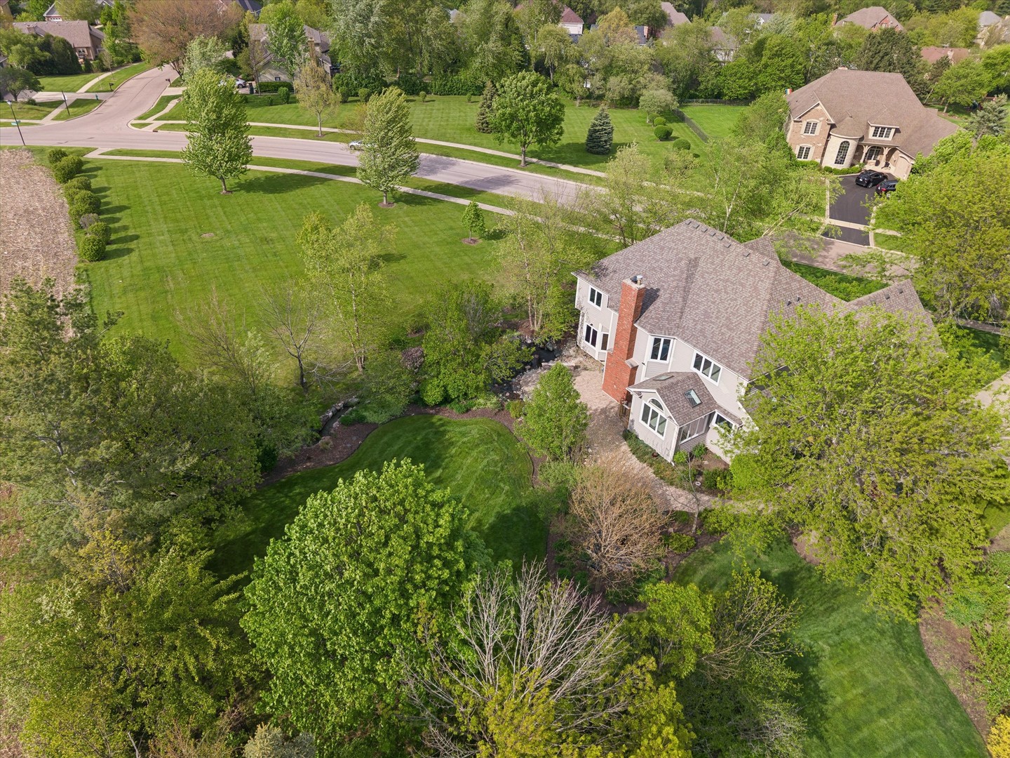 653 Limestone Drive, Batavia, IL 60510