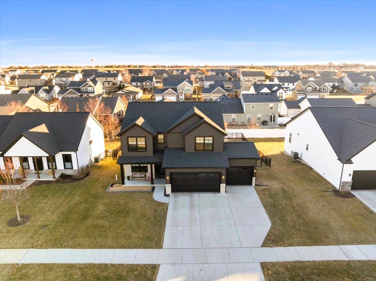 2625 Shale Road, Normal, IL 61761