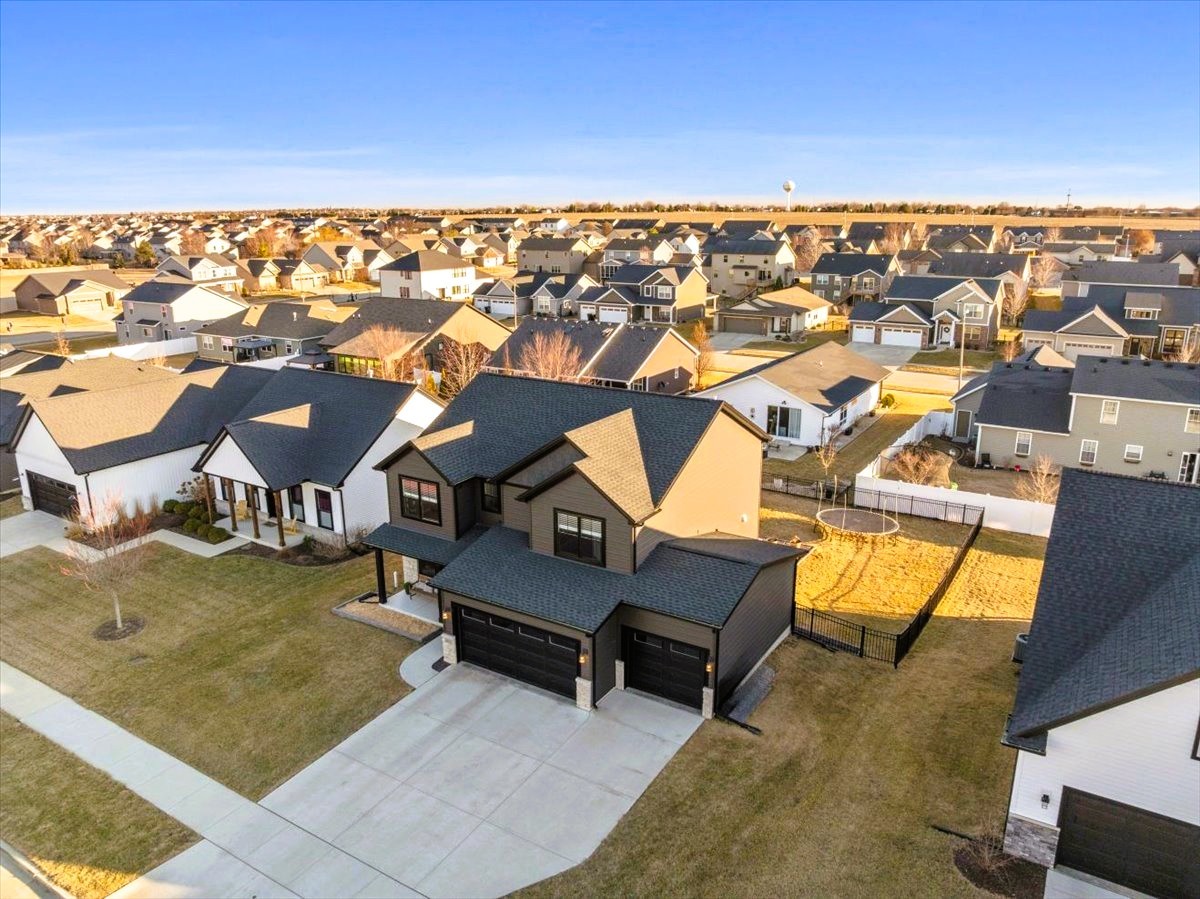 2625 Shale Road, Normal, IL 61761