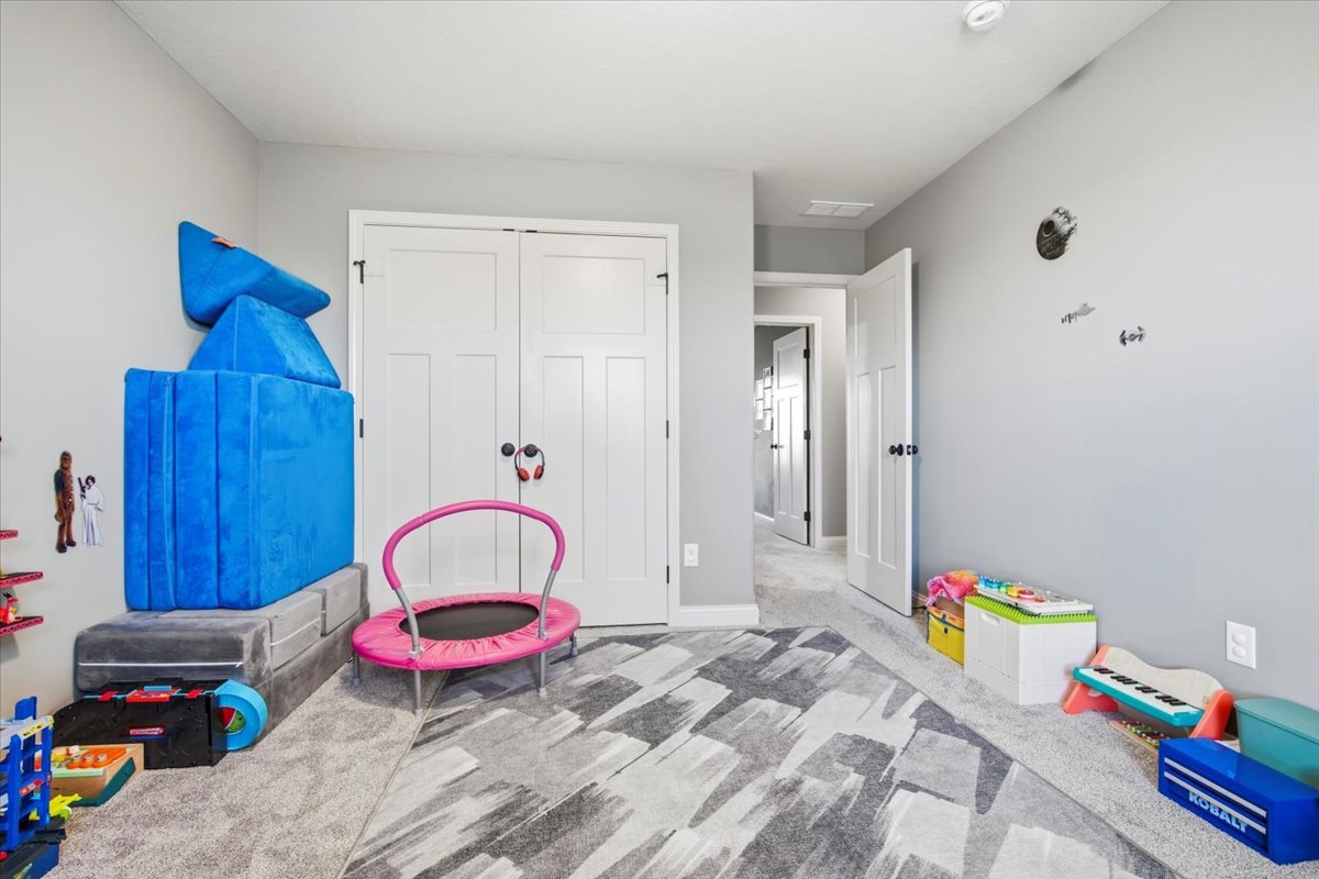 2625 Shale Road, Normal, IL 61761