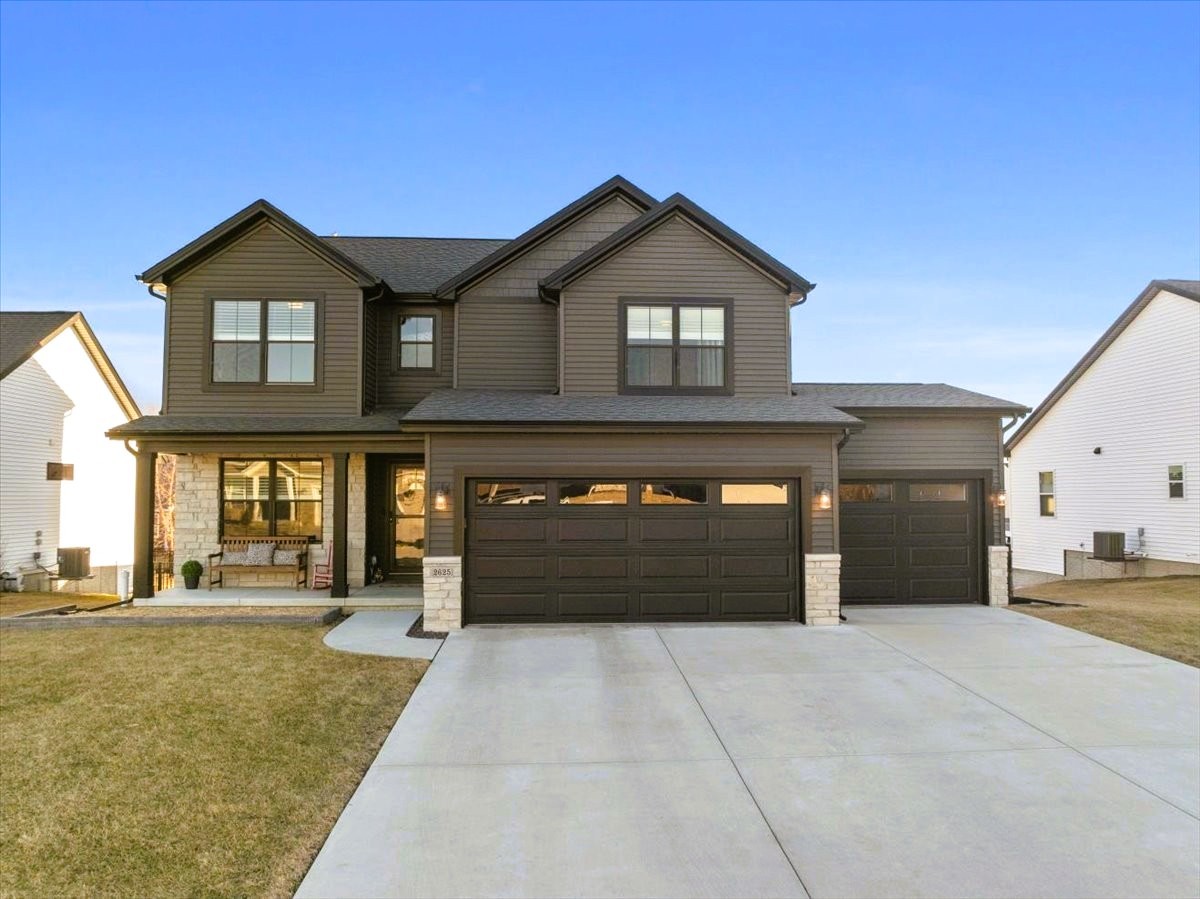 2625 Shale Road, Normal, IL 61761