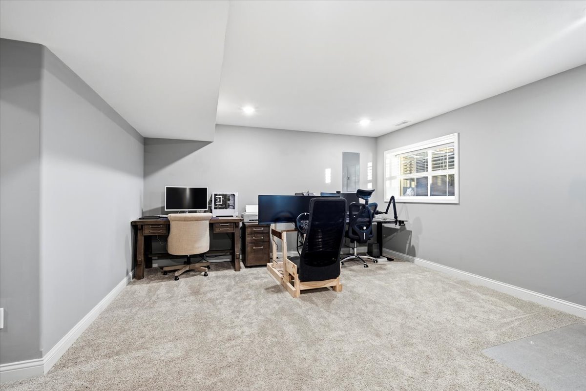 2625 Shale Road, Normal, IL 61761