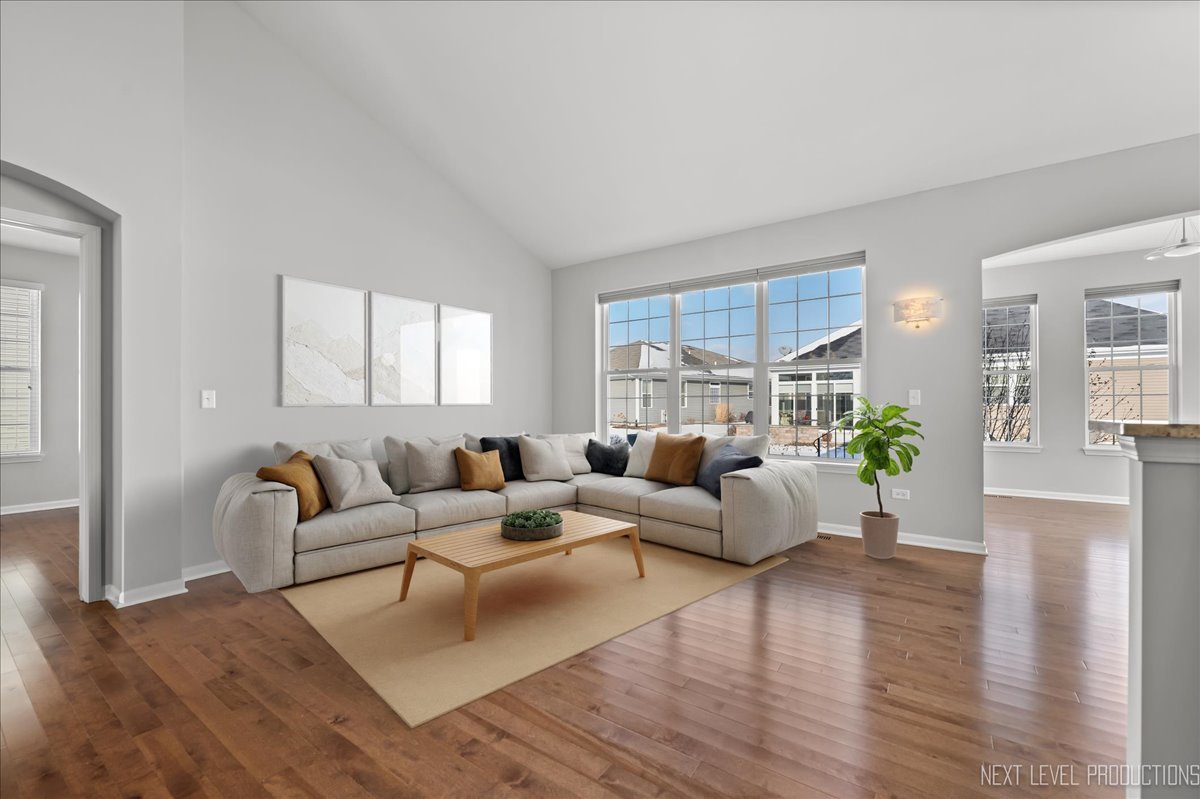 2648 Drexel Drive, Naperville, IL 60564