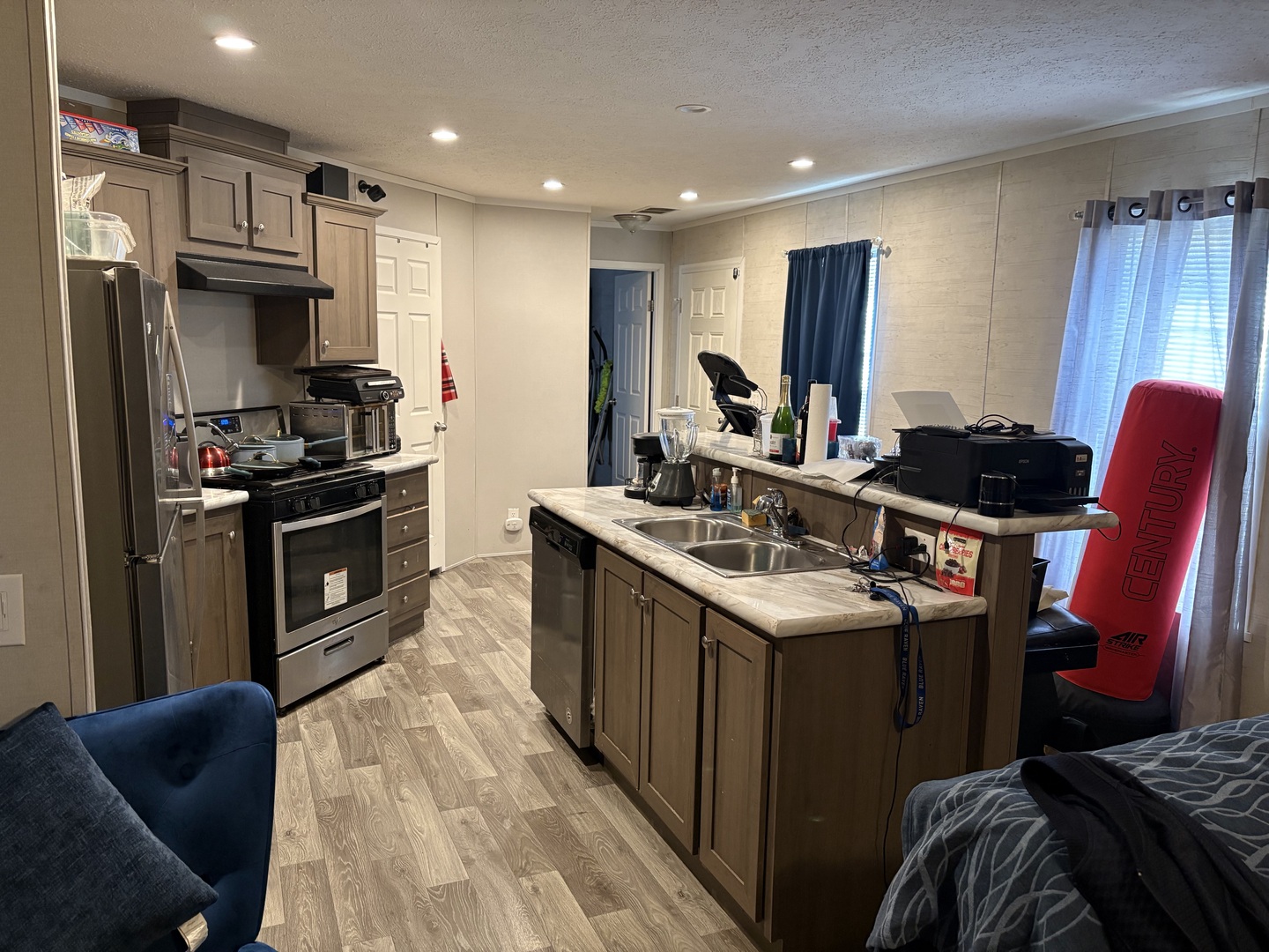 602 Virginia Avenue, Lynwood, IL 60411