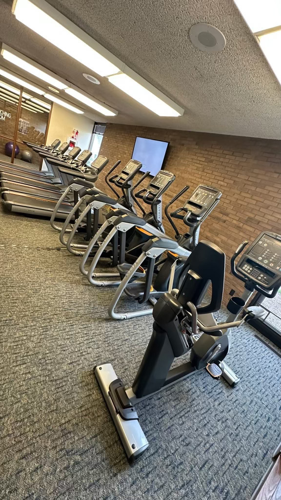 306 W Main Street, Kirkland, IL 60146