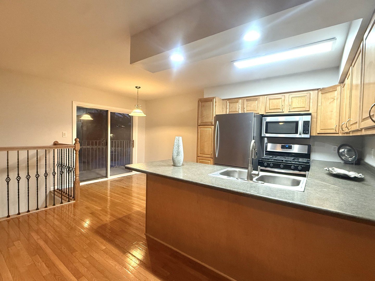 1142 Inverrary Lane #D-86, Deerfield, IL 60015