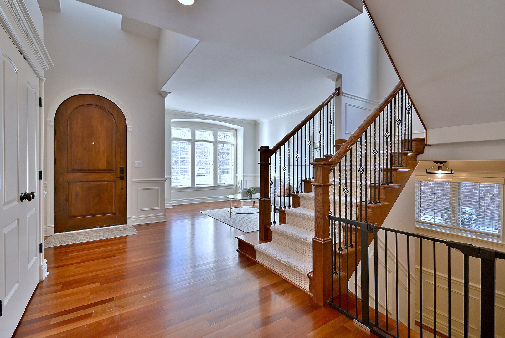 145 N Walnut Street, Elmhurst, IL 60126