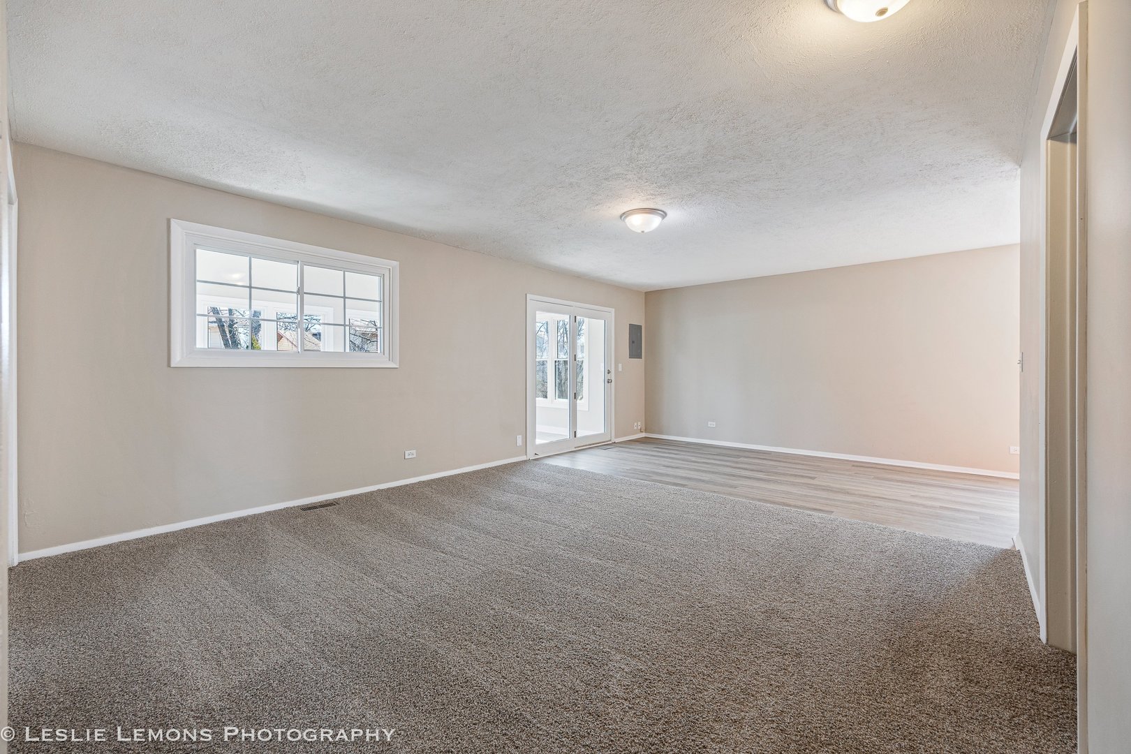 1053 S Finley Road, Lombard, IL 60148