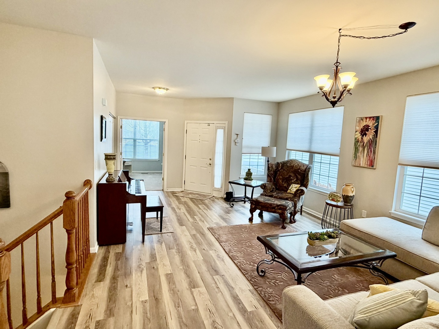 16637 Serene Lake Way, Crest Hill, IL 60403