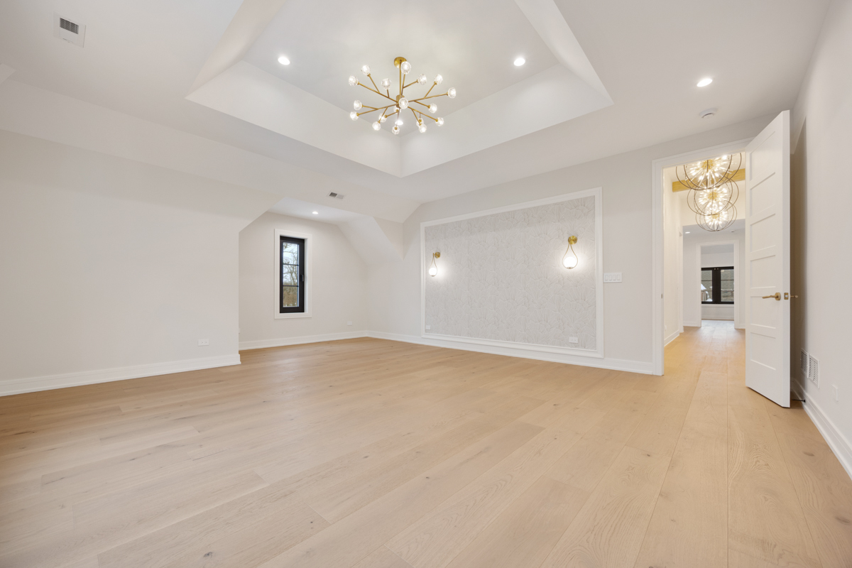 1544 linden Circle, Lemont, IL 60439