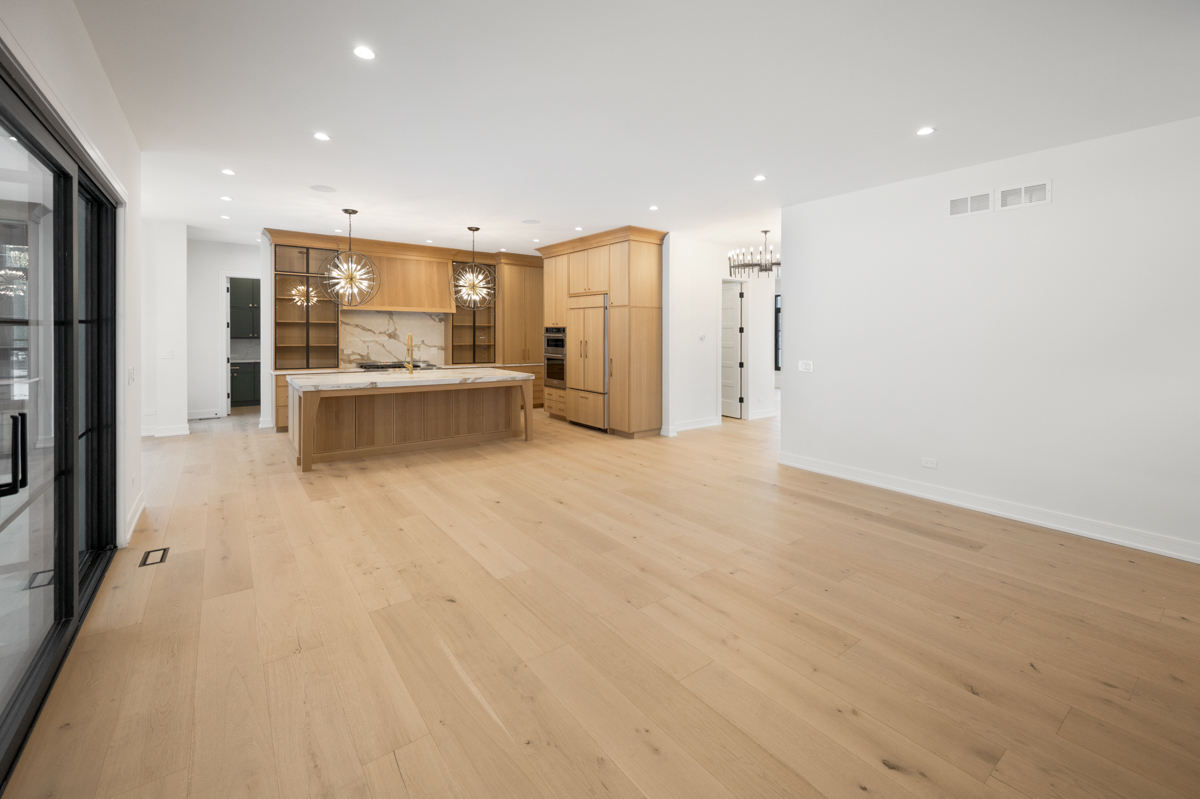 1544 linden Circle, Lemont, IL 60439