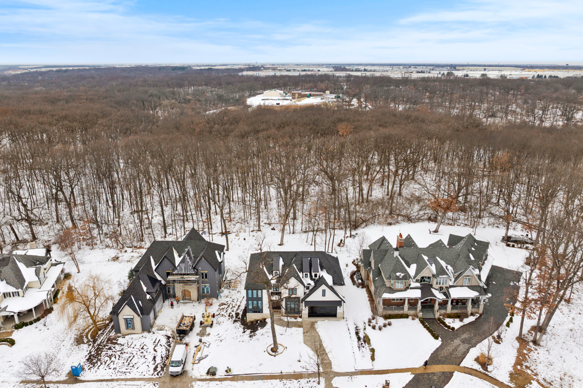 1544 linden Circle, Lemont, IL 60439