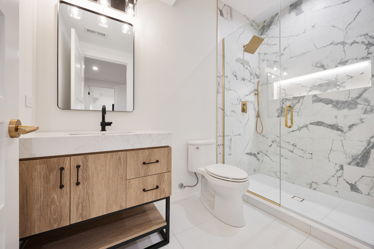 1544 linden Circle, Lemont, IL 60439