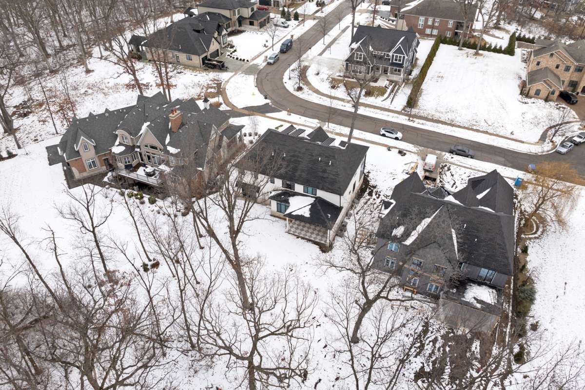 1544 linden Circle, Lemont, IL 60439