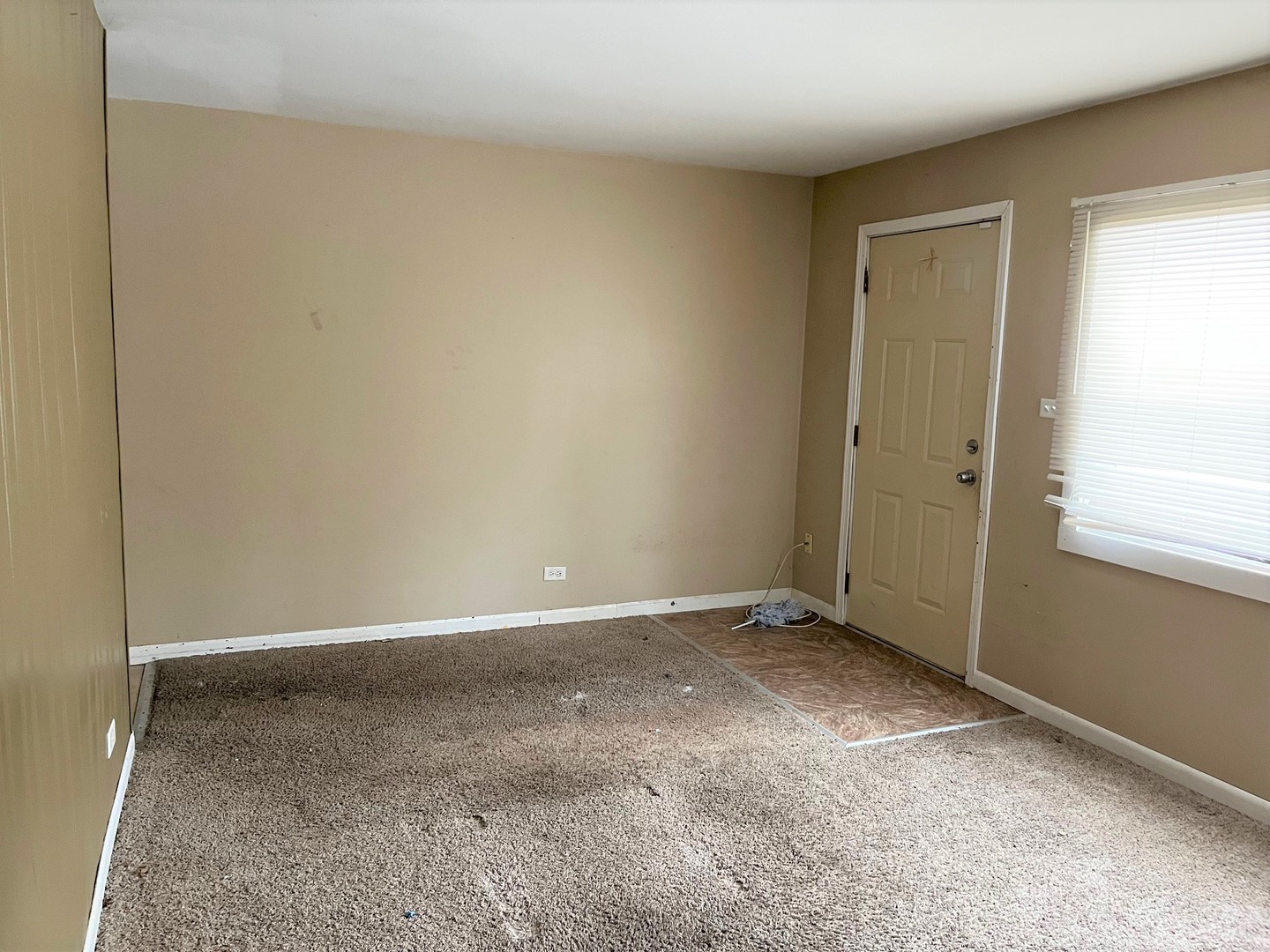 1518 Highland Avenue, Glendale Heights, IL 60139