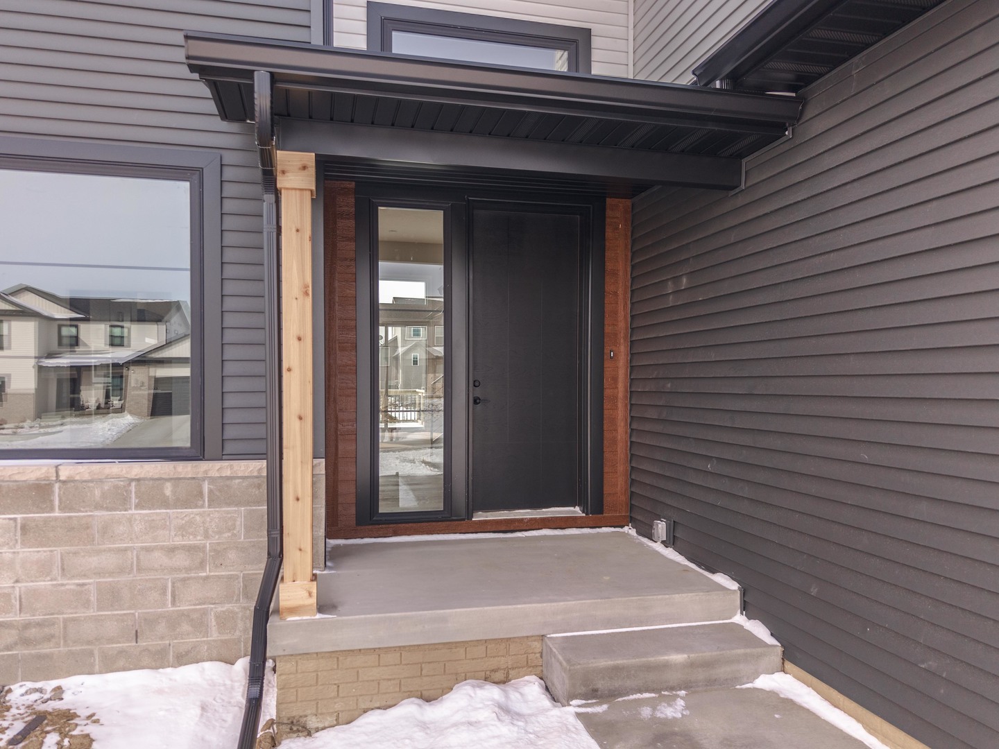 5303 Finlen Lane, Bloomington, IL 61705