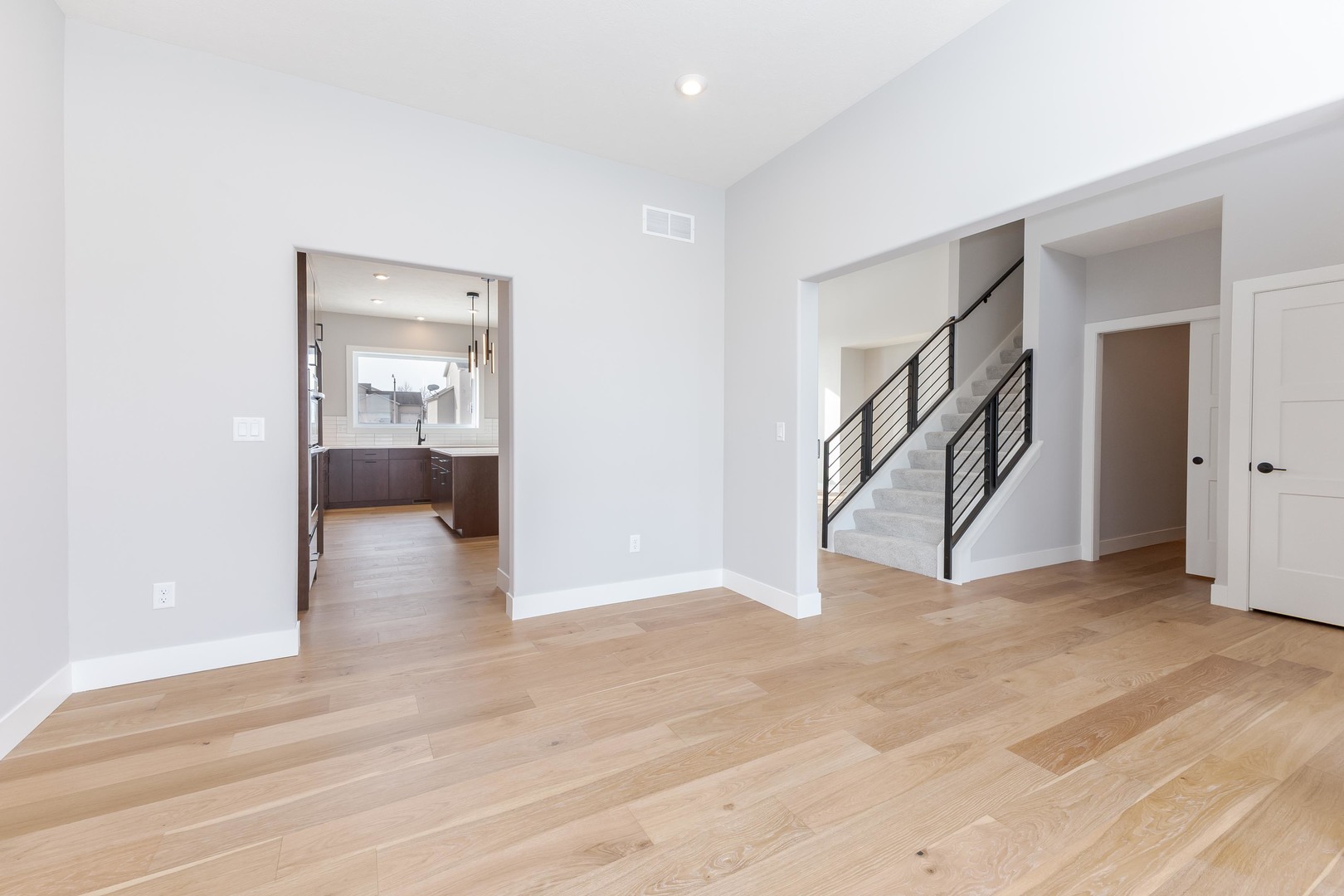 5303 Finlen Lane, Bloomington, IL 61705