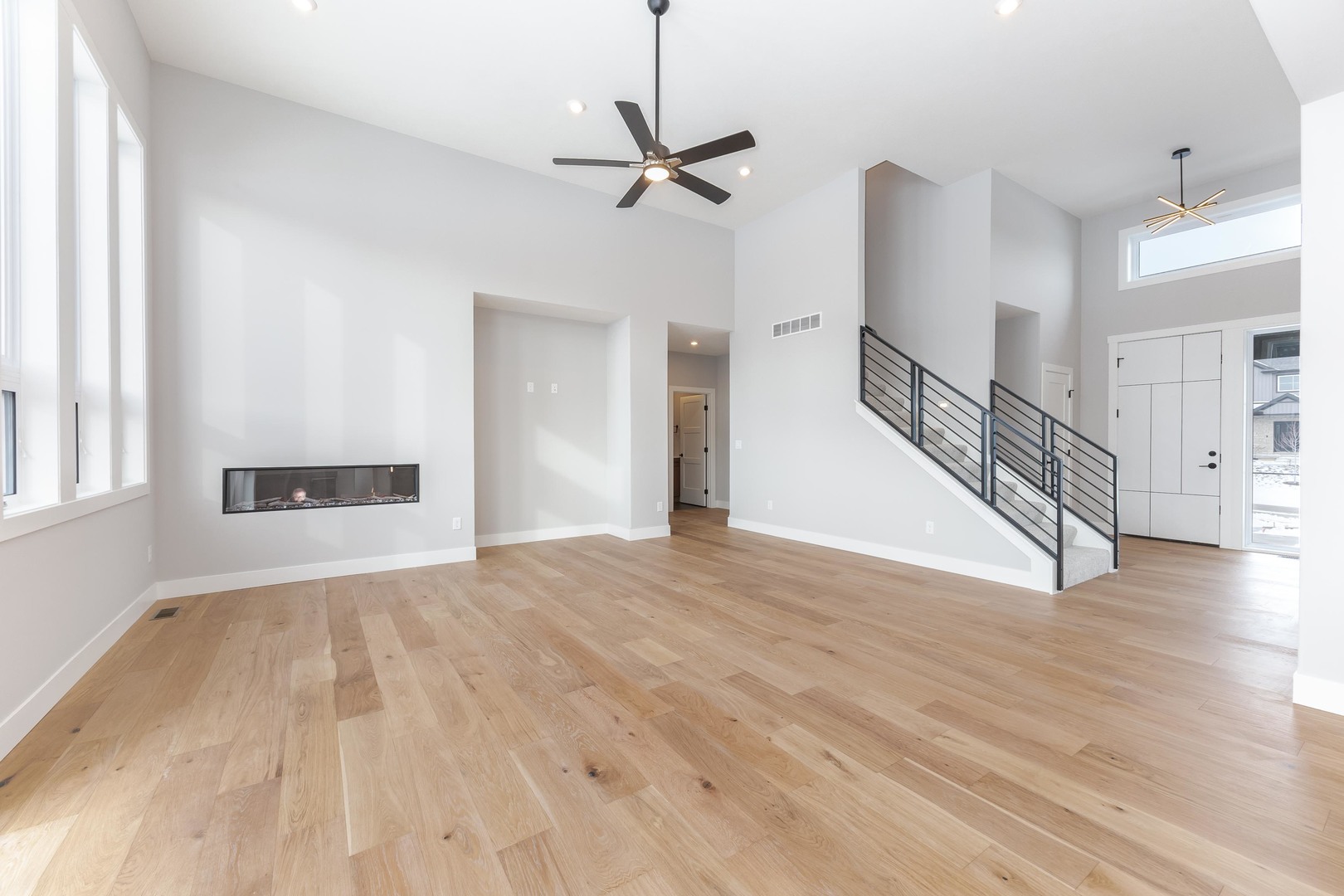 5303 Finlen Lane, Bloomington, IL 61705