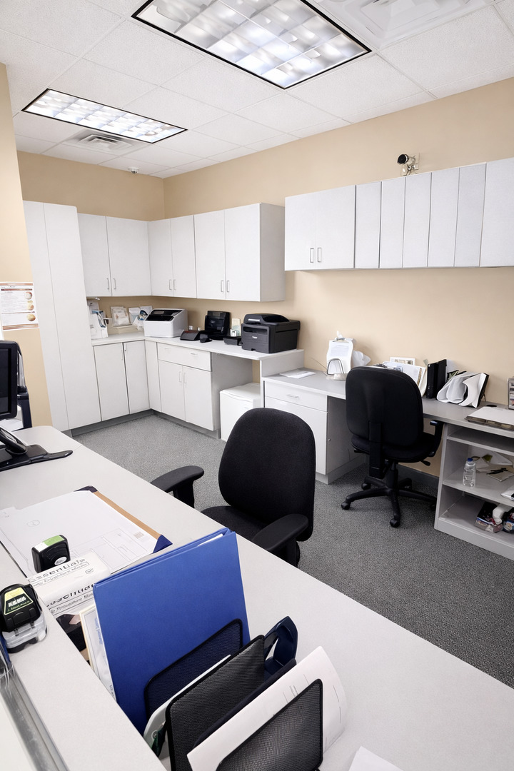 3330 W 177th Street #3H, Hazel Crest, IL 60429