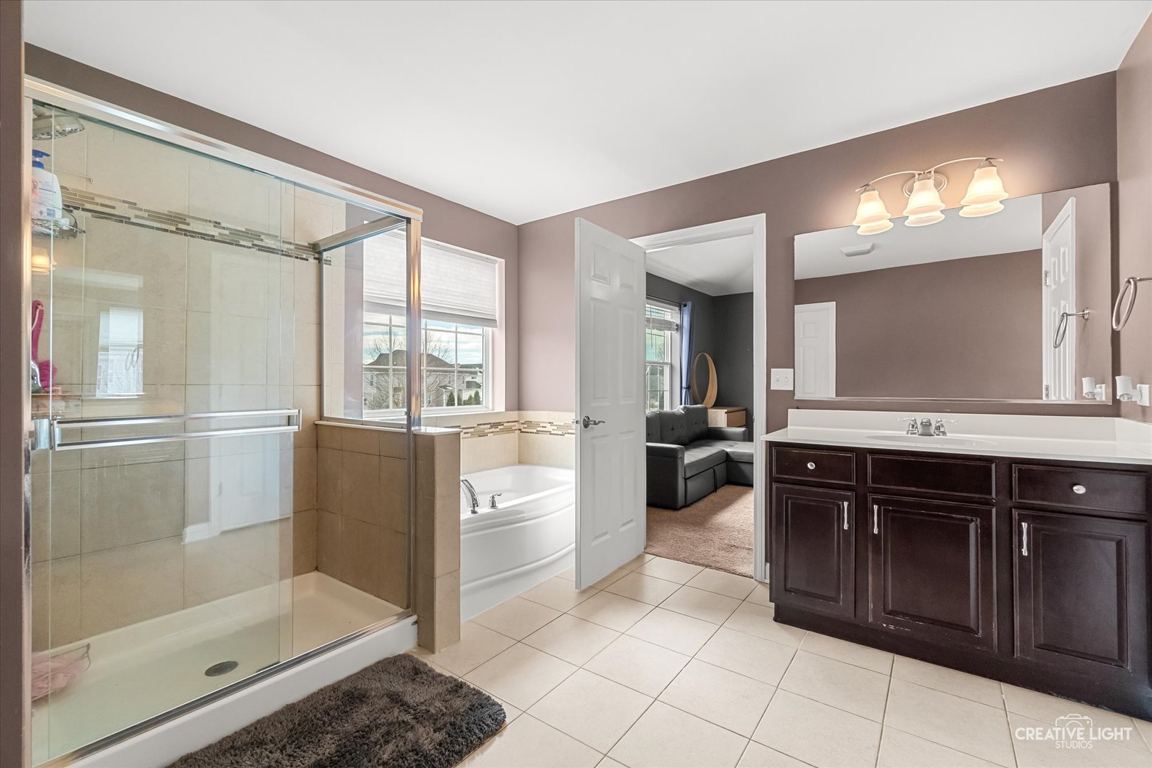 200 Redding Court, Oswego, IL 60543