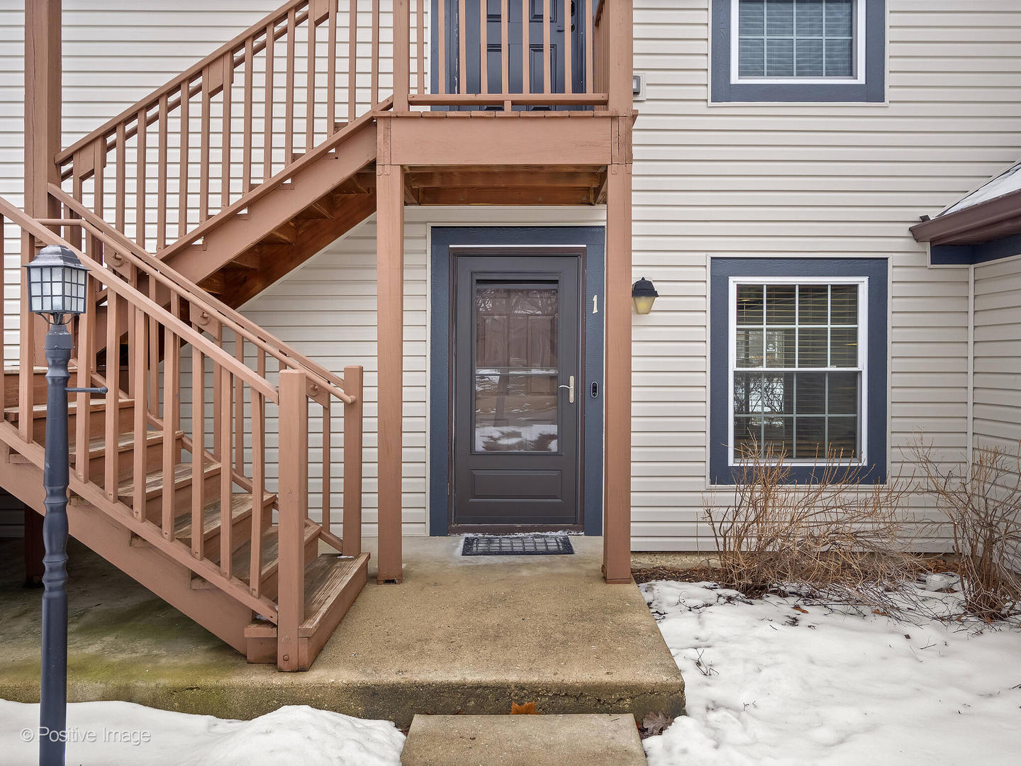 429 Sandhurst Circle #1, Glen Ellyn, IL 60137