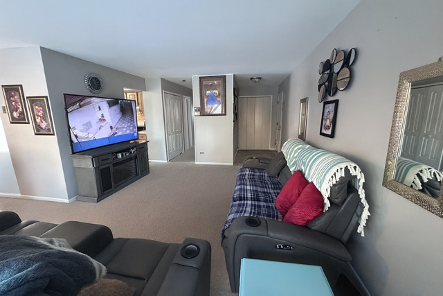 5850 Fresno Court #A, Hanover Park, IL 60133