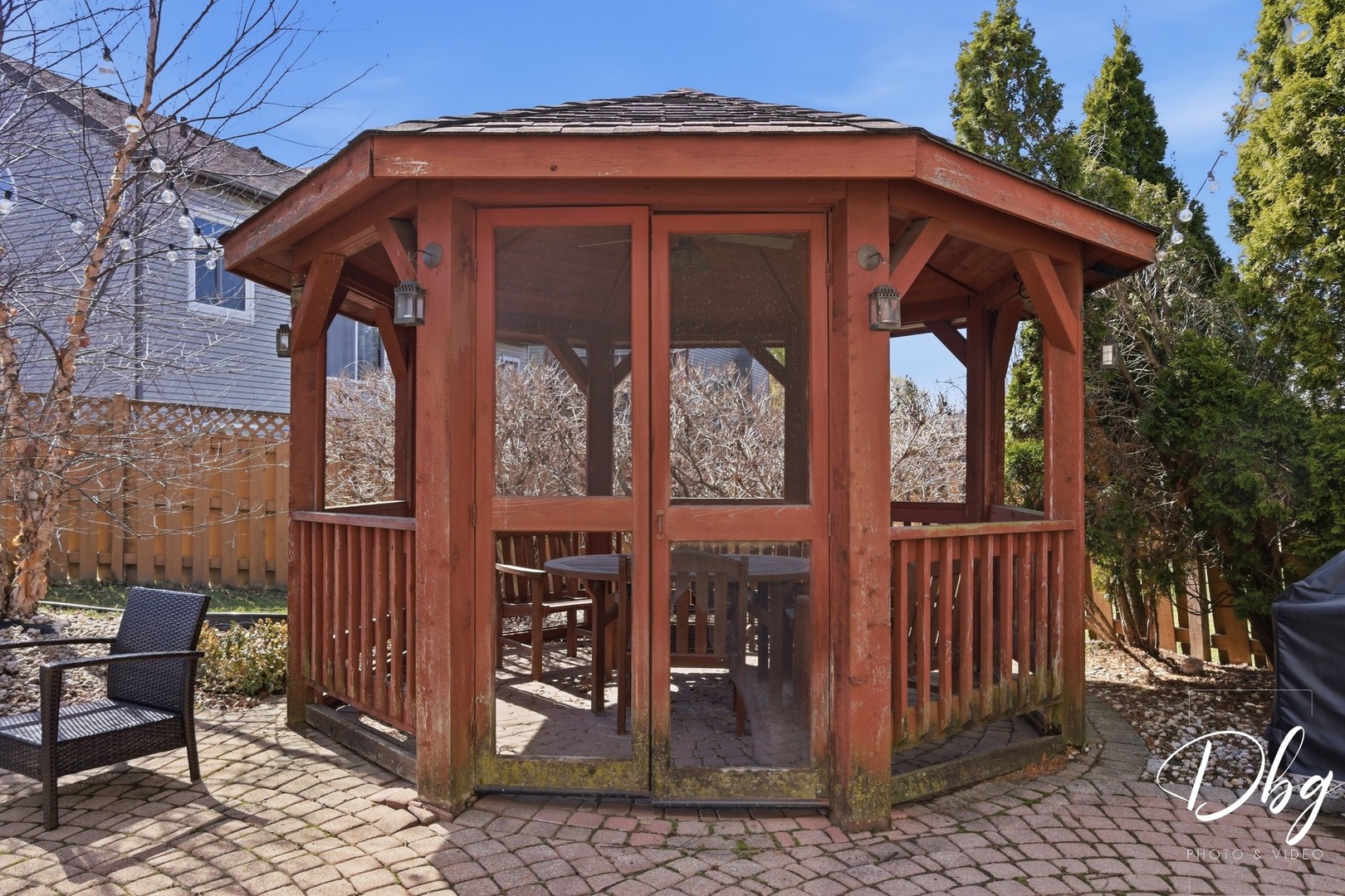 7 E Dahlia Lane, Round Lake Beach, IL 60073