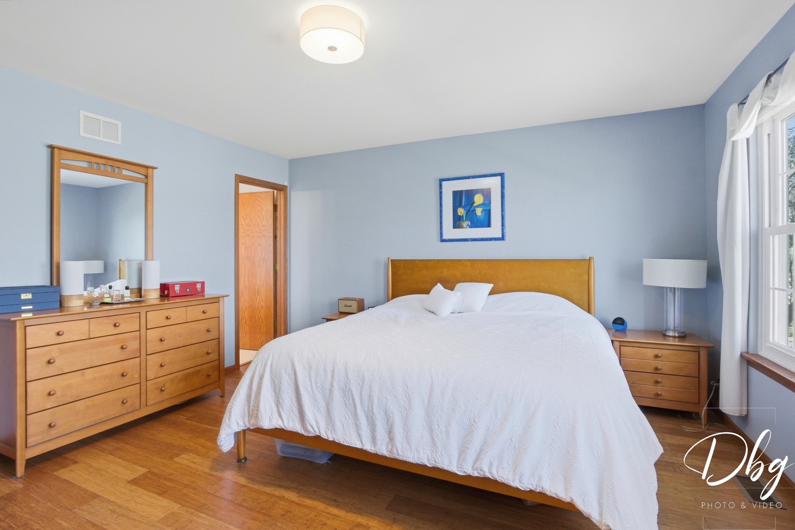 7 E Dahlia Lane, Round Lake Beach, IL 60073