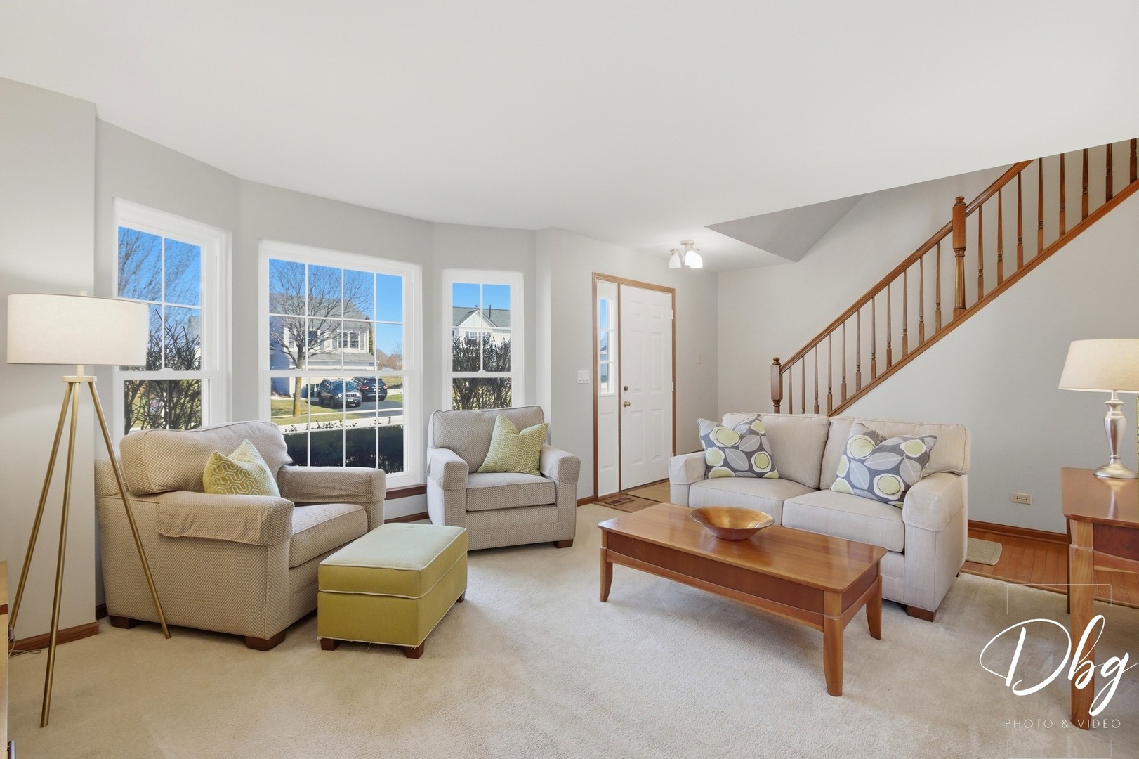 7 E Dahlia Lane, Round Lake Beach, IL 60073